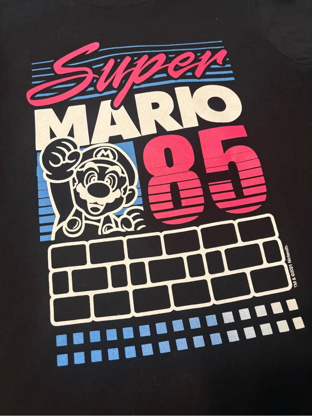 Old Navy Nintendo Super Mario 85 Black T-Shirt / Youth Medium